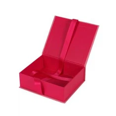 Merev ajándék dobozok